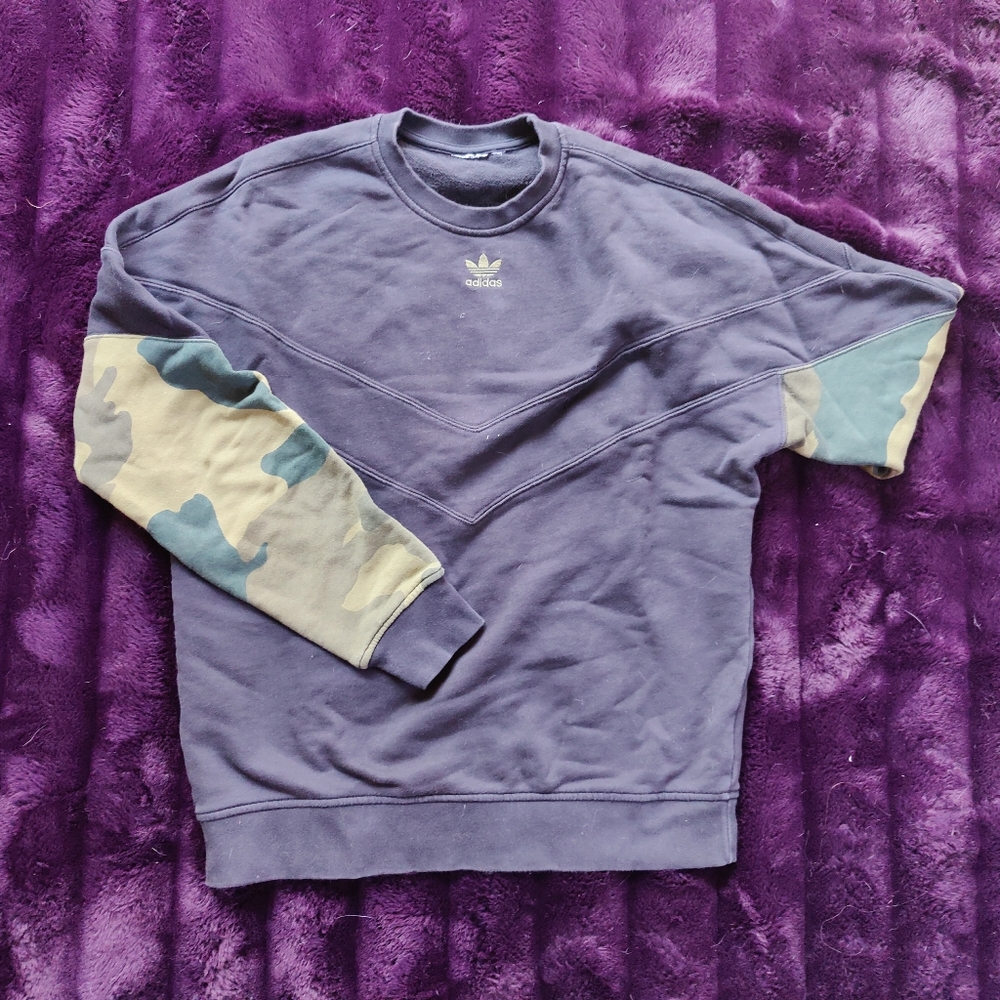 Adidas camouflage sweatshirt